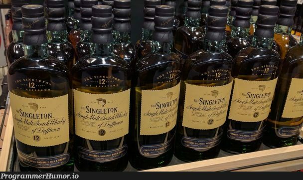 Factory produced more than one instance of Singleton | ProgrammerHumor.io